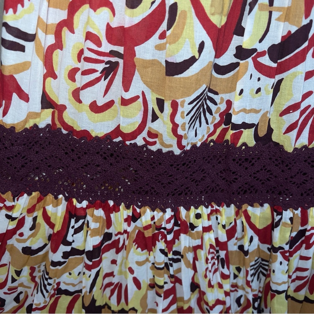 BCBGMaxAzria Burgundy Floral Print Lace Trim Maxi Dress Sz 6 - Picture 6 of 14